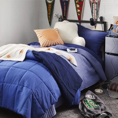 LED Clip Table Lamp (Includes Energy Efficient Light Bulb) - Room Essentials™ Black 2 LED Clip Table Lamp (Includes Energy Efficient Light Bulb) - Room Essentials™ Black - Image 2